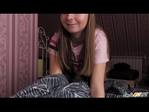 ❤️ Blondie onun BFF-ni dərindən sorur və ağzına boşaldır ❤ Anal porno az.justindianpornx.ru ❤